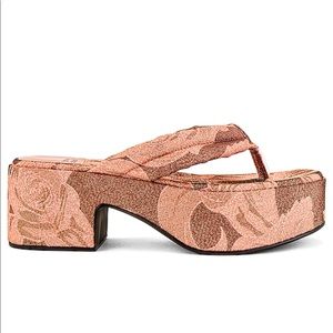 NEW Jeffery Campbell rose gold platform sandal